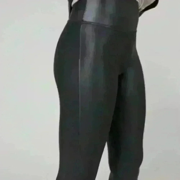 Spanx Faux Leather Leggings Black Size Small - Picture 4 of 11